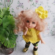 Вяжу куколкам.. Желто-зеленый топик