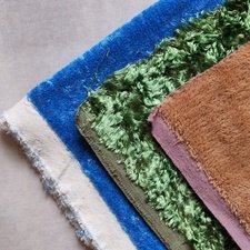 Плюш, бархат для игрушек и мишек Тедди.