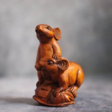 Нэцкэ "Мышки на мешке крупы" Винтаж, подписана