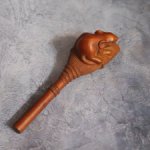 Нэцкэ "Мышка на венике"