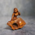 Нэцкэ "Русалочка на морской раковине"