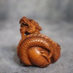 Нэцкэ "Дракон и драгоценная жемчужина морей". Винтаж, более 50 лет!