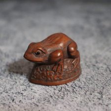 Нэцкэ «Лягушка на орехе» Винтаж!