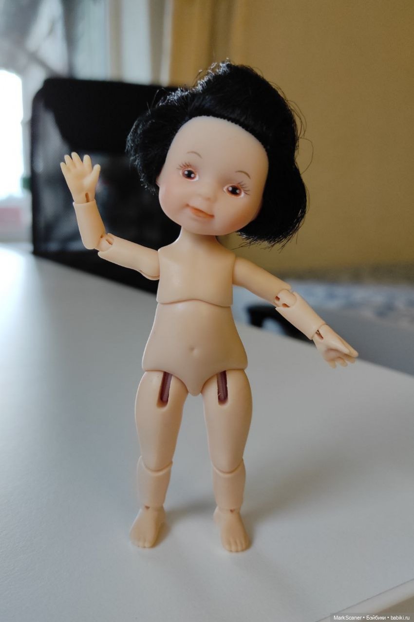 А Ваша Еви так умеет — Куклы Simba: Еви (Evi) и Штеффи (Steffi Love) (фото 4)