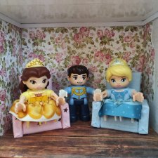 Домик для Duplo человечков
