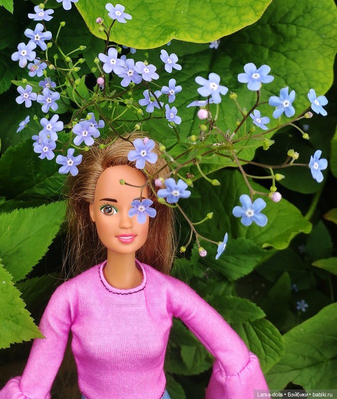 Тереза дурачится в цветах ) (фото 3)