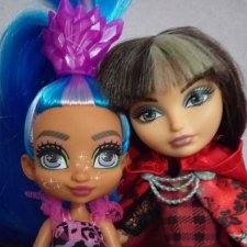 Загадочная Сериз Худ и Озорная Телла