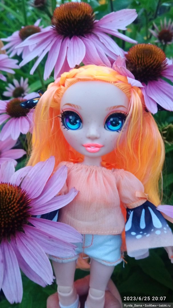 Малышка Поппи на прогулке (фото 6)