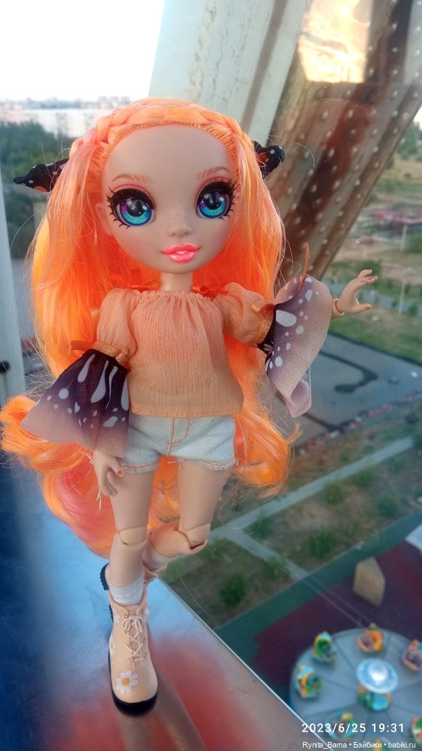 Малышка Поппи на прогулке (фото 2)