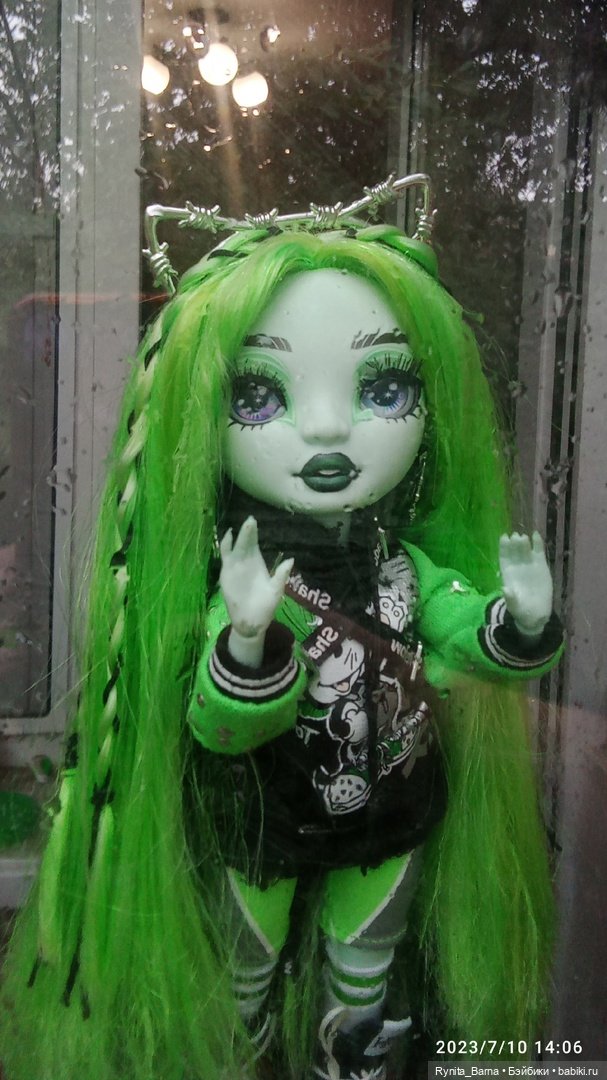 Прекрасная Харли Лаймстоун (Сквозь стекло) (фото 7)