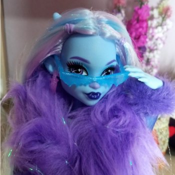 Шикарная Эбби Боминейбл ❄🩵❤