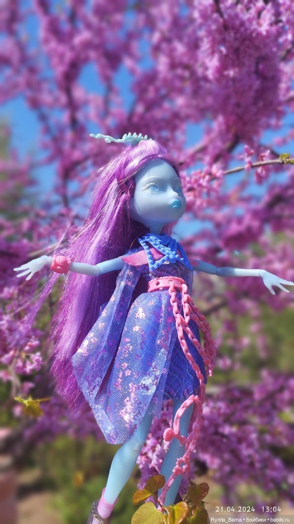 Девочка без лица: прелестная Киеми Хантерли 💜🌸