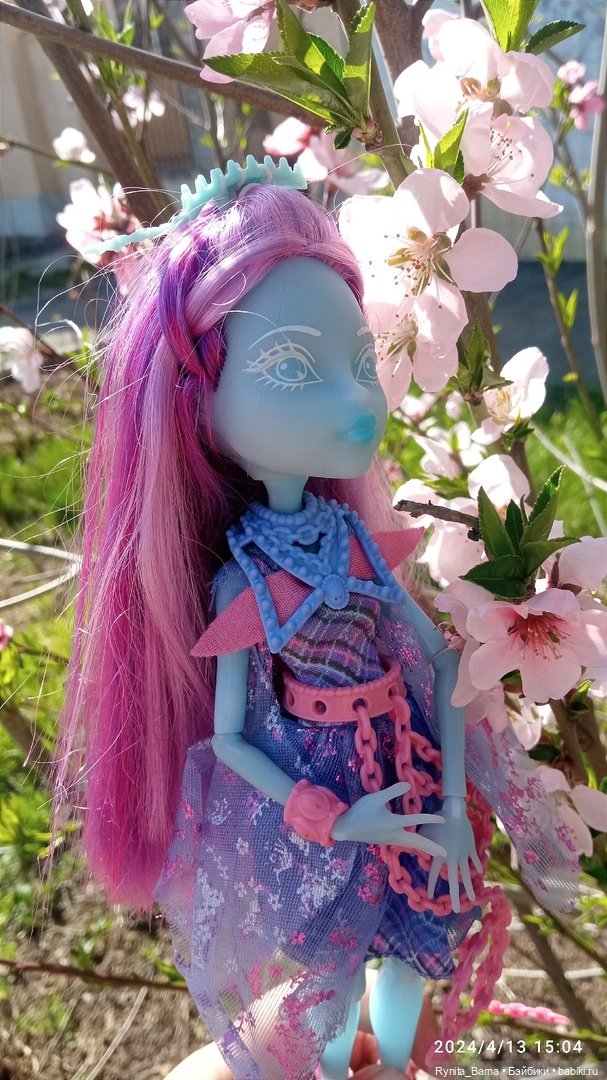 Девочка без лица: прелестная Киеми Хантерли 💜🌸