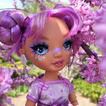 Весенняя Лила 🌸