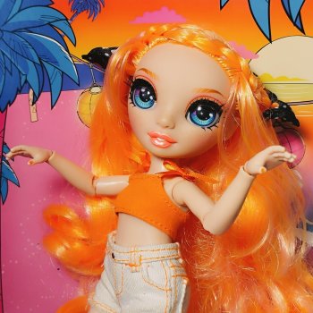 Яркая Поппи 🧡