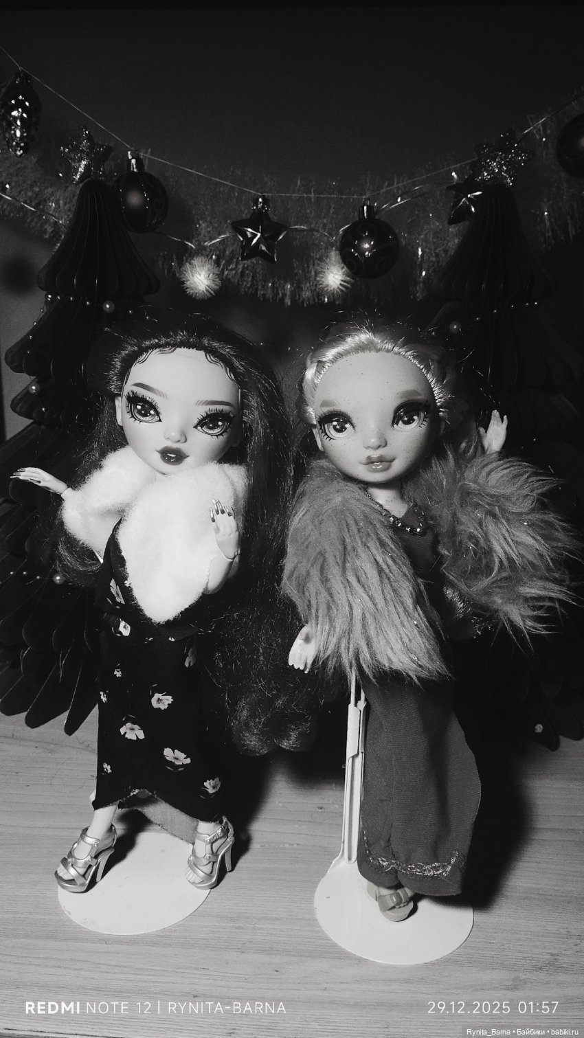 С Празником от Скарлет и Виктории! 🎄