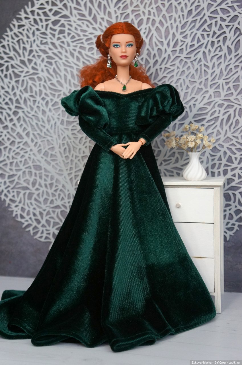 Дама с изумрудами — Куклы Barbie (Барби): Looks