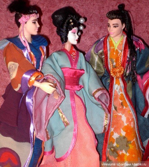 Ночные бабочки старого Эдо - кто они