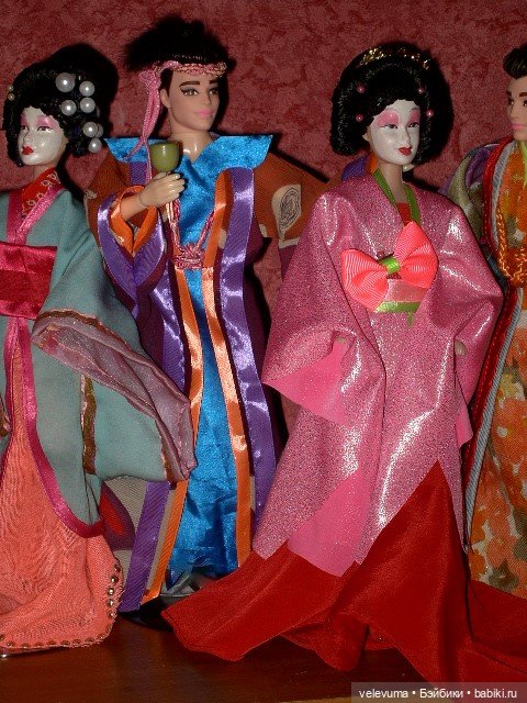 Ночные бабочки старого Эдо - кто они