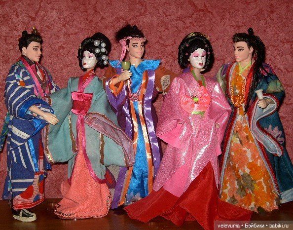 Ночные бабочки старого Эдо - кто они