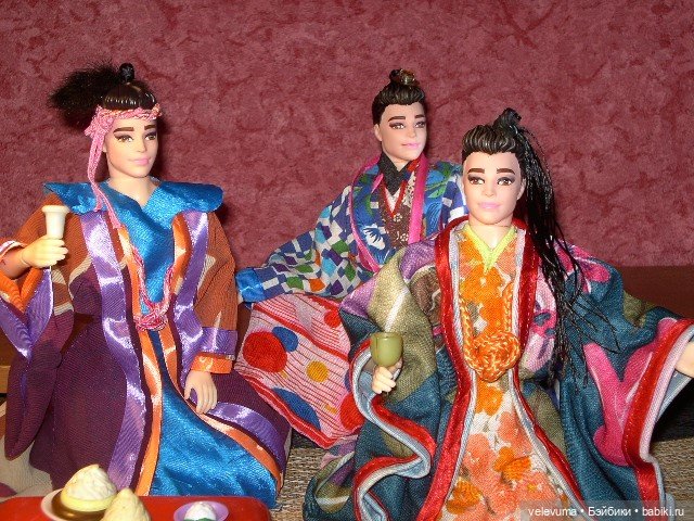 Ночные бабочки старого Эдо - кто они