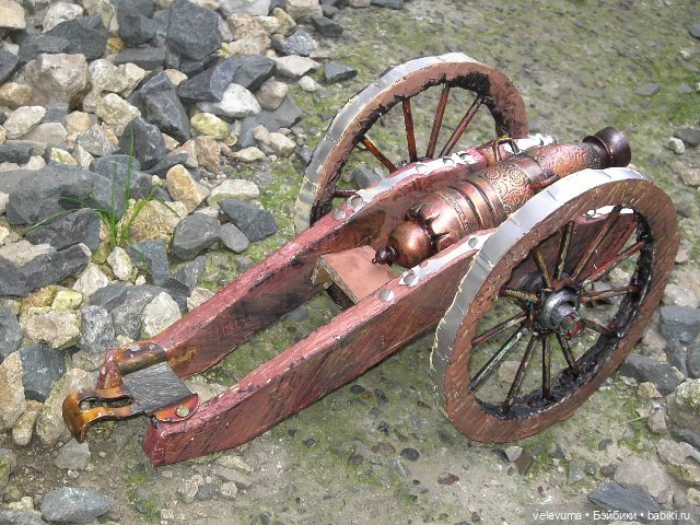 Артиллерийская система как вид женского рукоделия