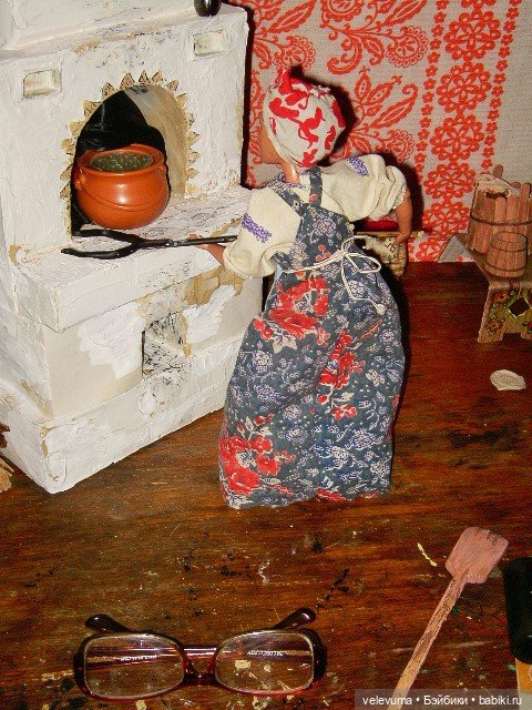 Как у нас в печурочке золотые чурочки