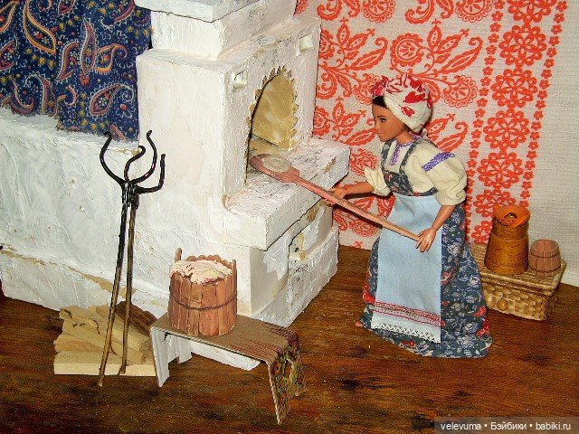 Как у нас в печурочке золотые чурочки