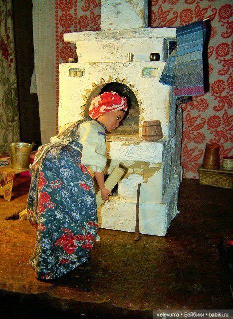 Как у нас в печурочке золотые чурочки