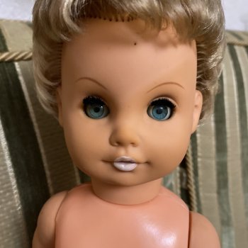 Помогите распознать куколку ГДР