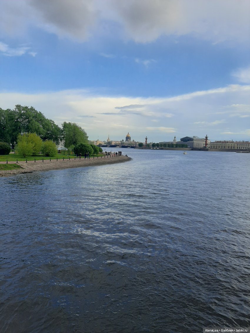 Санкт-Петербург - гордая белая птица