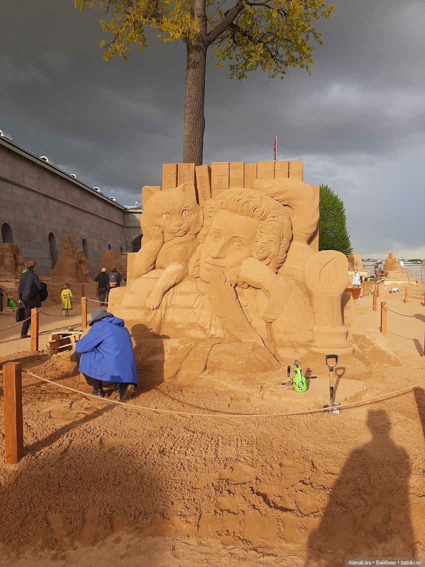 Санкт-Петербург - гордая белая птица