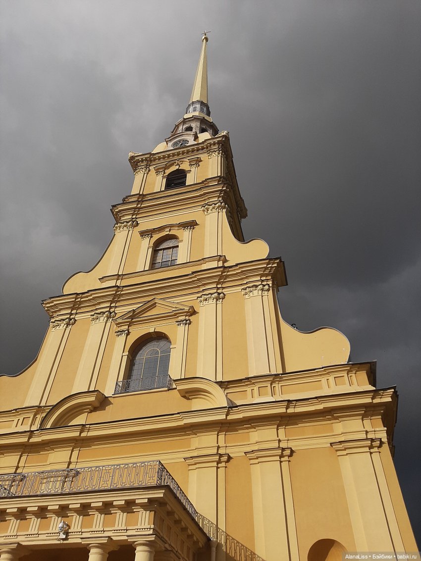 Санкт-Петербург - гордая белая птица