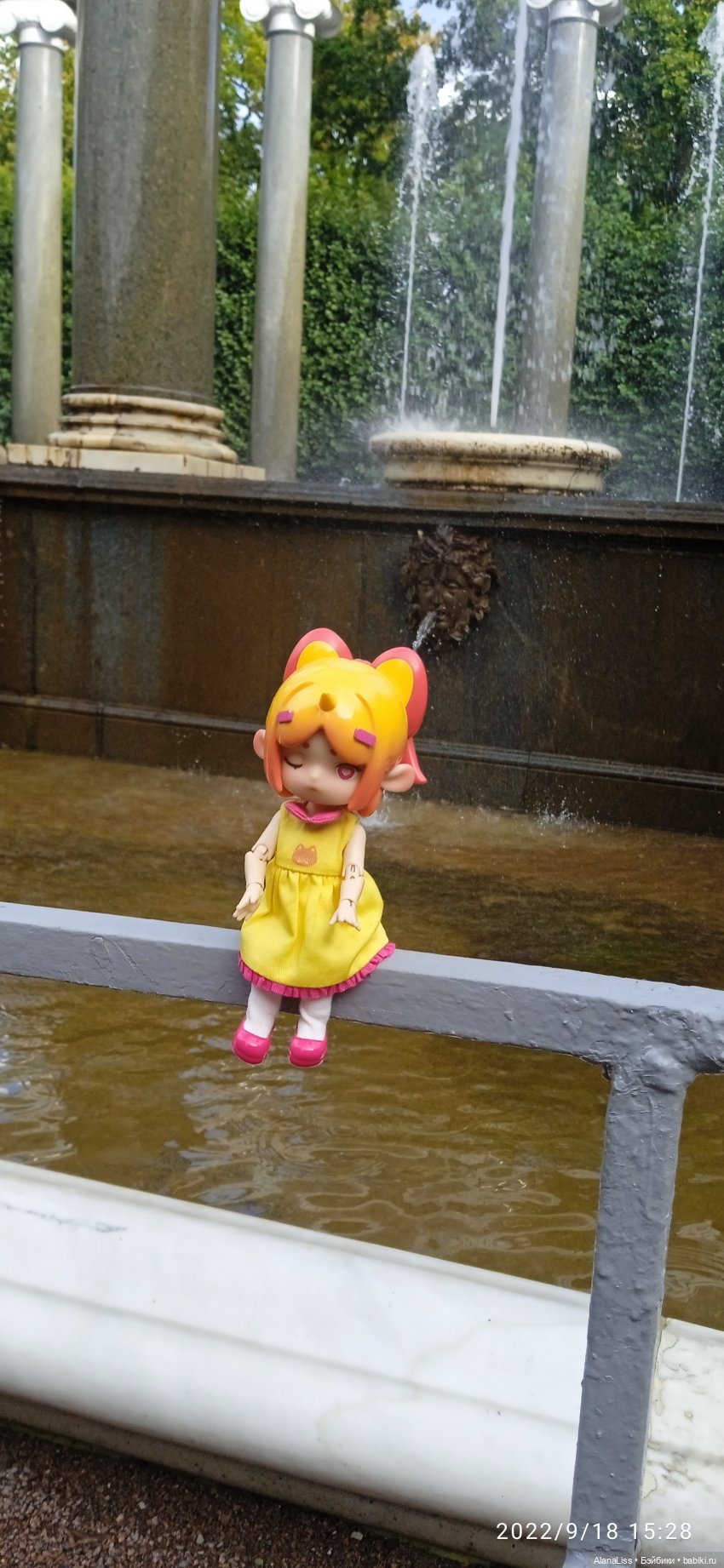 Осень в Петергофе или большое путешествие маленькой куклы