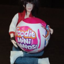 Zuru mini Brends: foodie. Что внутри?