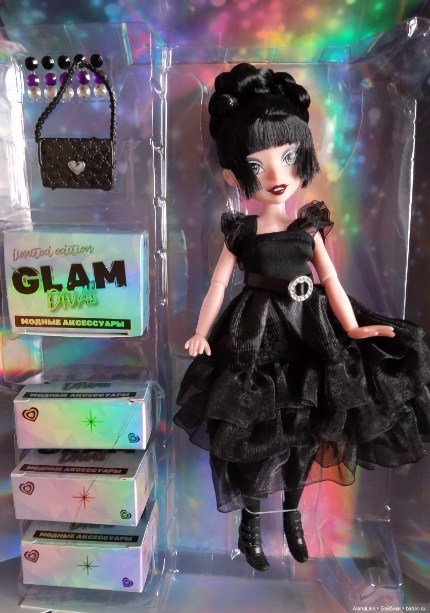 Ещё одна вариация Уэнсдей (фото 4)