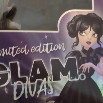 Ещё одна вариация Уэнсдей