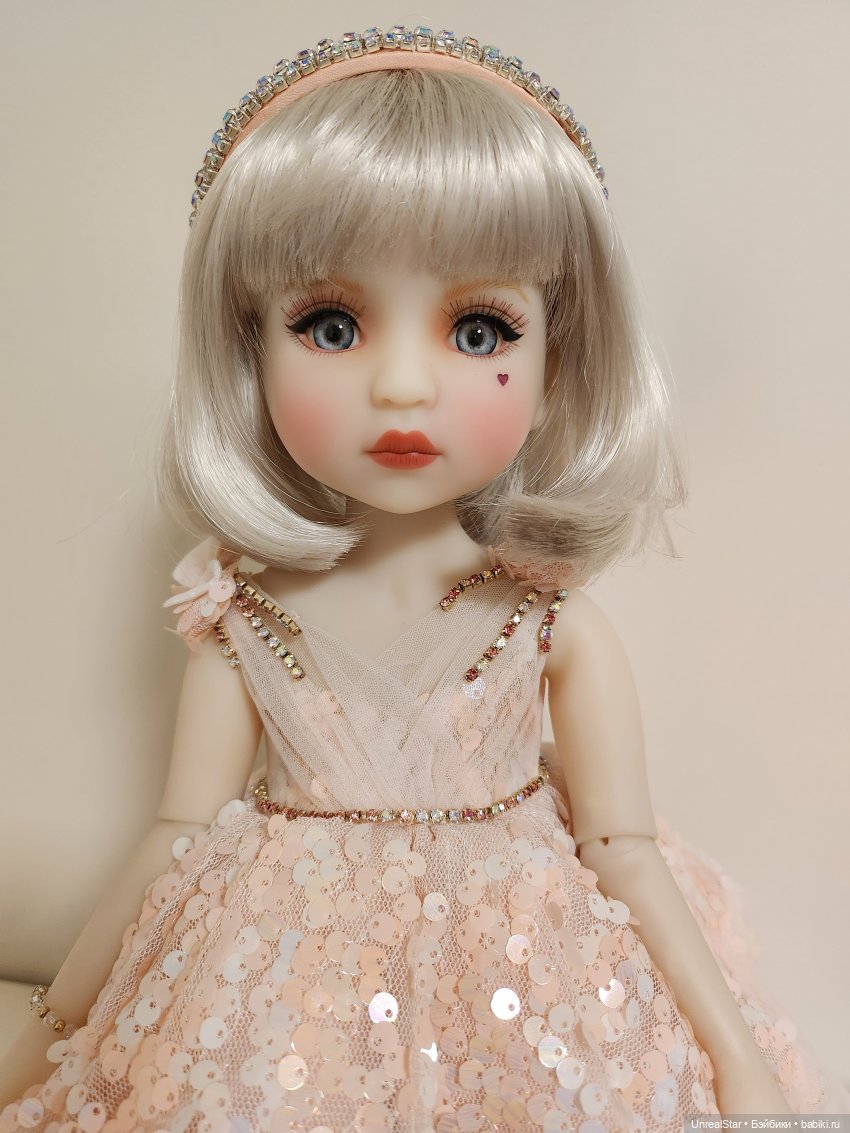 Смена образа — Куклы Ruby Red (Руби Ред) Fashion Friends: Siblies