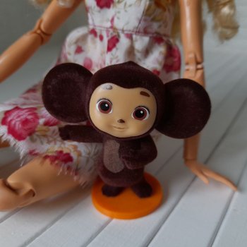 Чебурашка из магнита