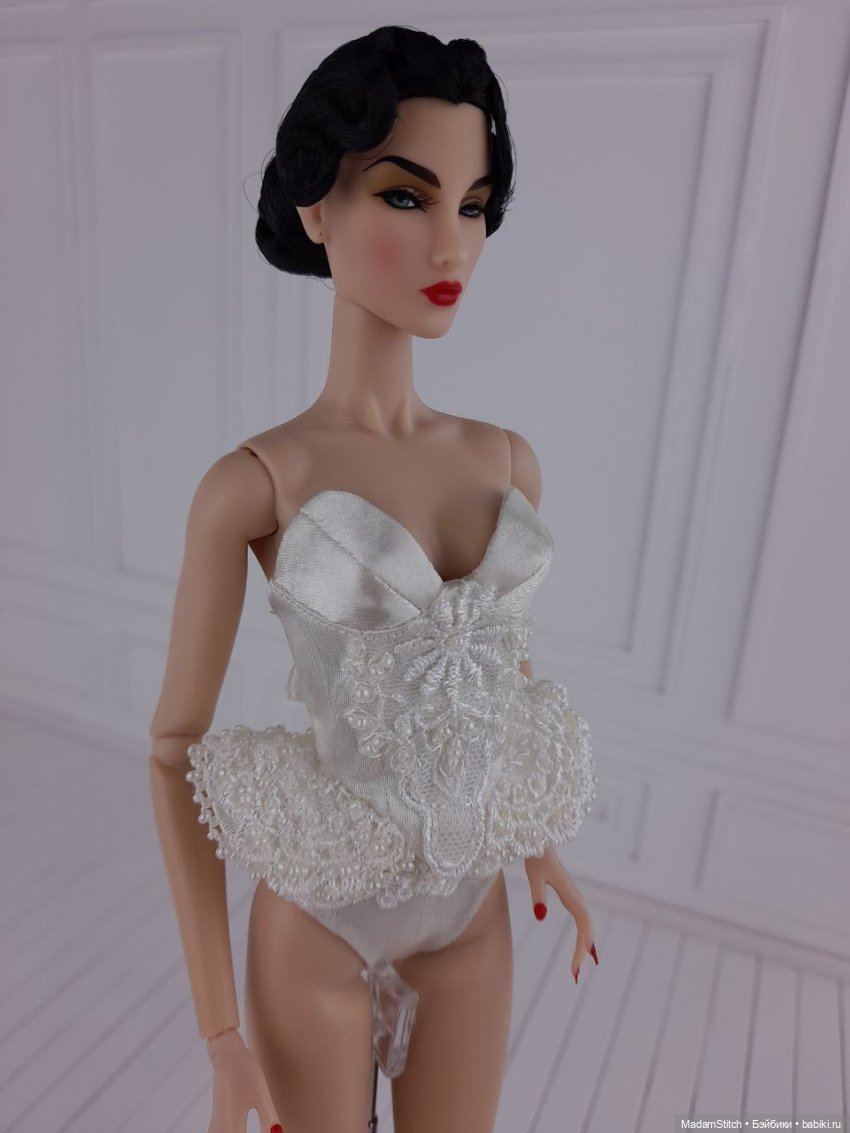 Новенькая от интегрити тойс Elyse Jolie