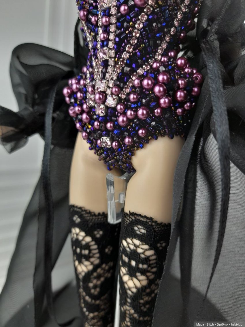 Маленькая история, как я вышивала боди бисером