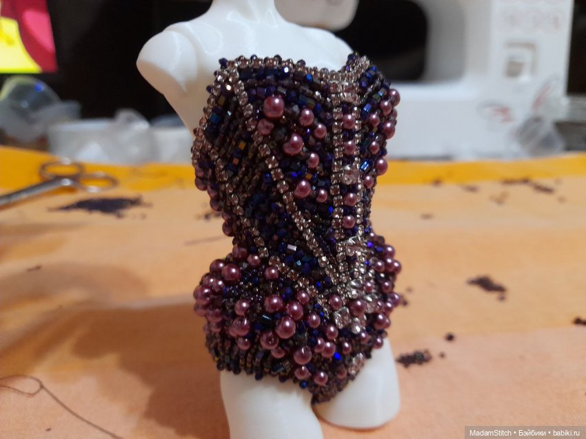Маленькая история, как я вышивала боди бисером (фото 8)