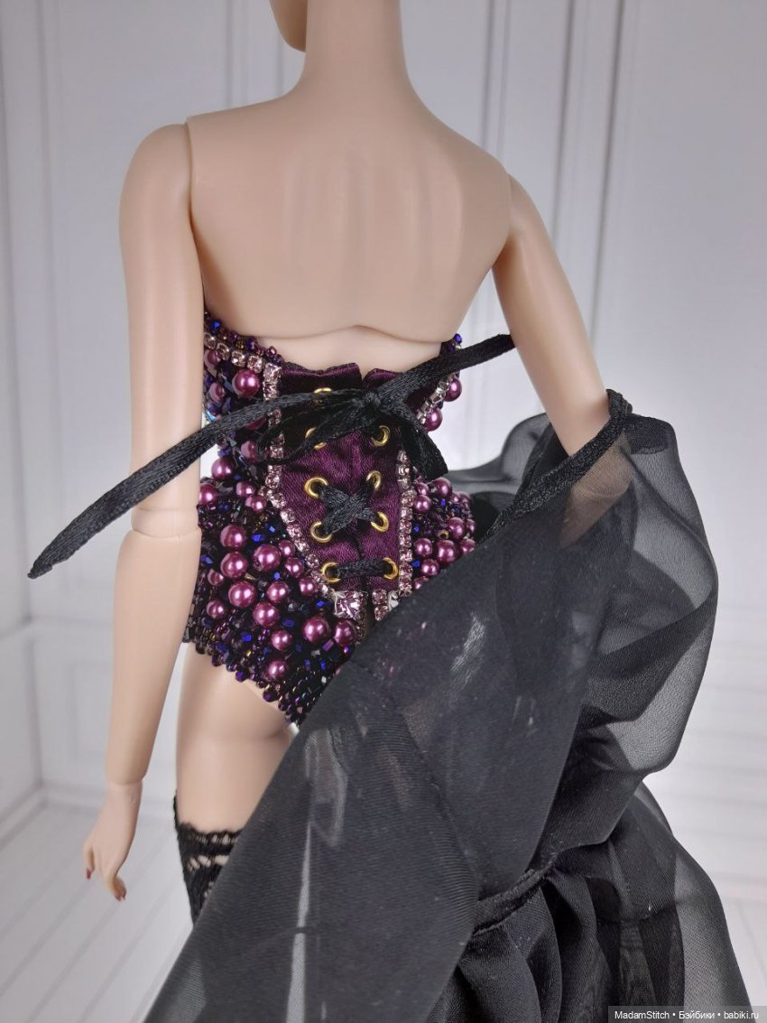 Маленькая история, как я вышивала боди бисером