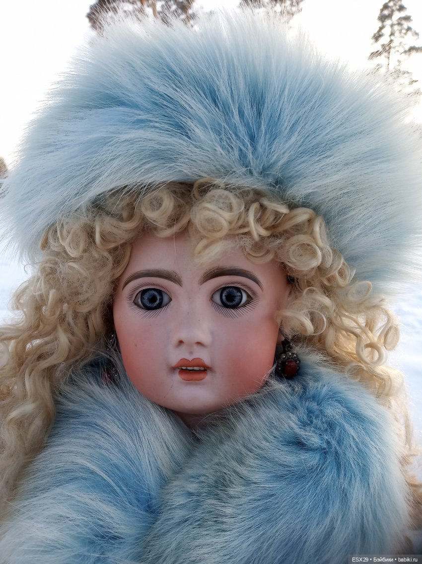 Наряды для антикварных и винтажных кукол