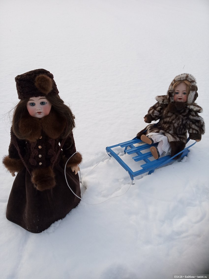 Наряды для антикварных и винтажных кукол