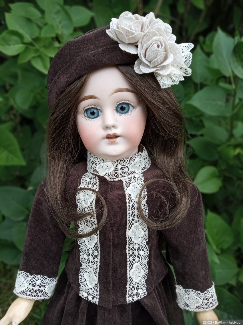 Наряды для антикварных и винтажных кукол