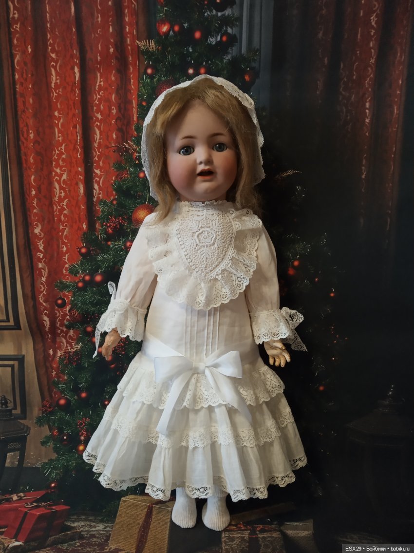 Наряды для антикварных и винтажных кукол