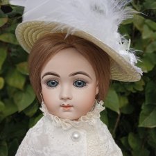 Наряды для антикварных и винтажных кукол