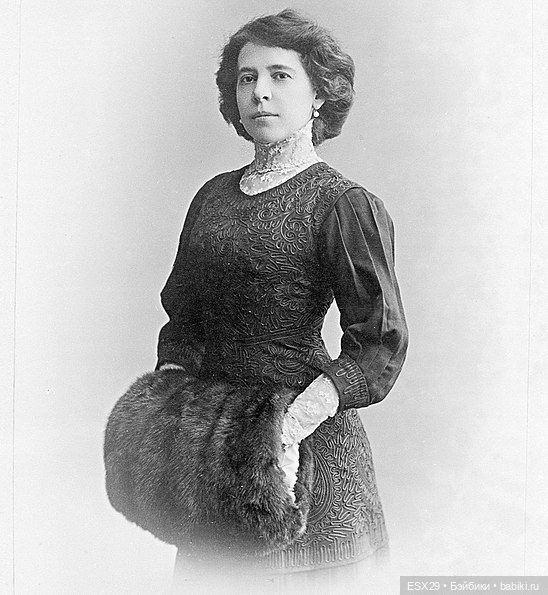 Барышни в белых пелеринках (фото 5)