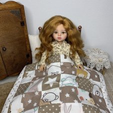 Одеяло для куклы лоскутное